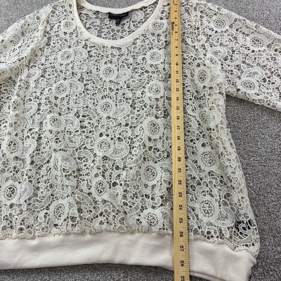 Lane Bryant Cream Lace Overlay Long Sleeve Top Women Plus Size 22/24 Casual Boho - Picture 3 of 9